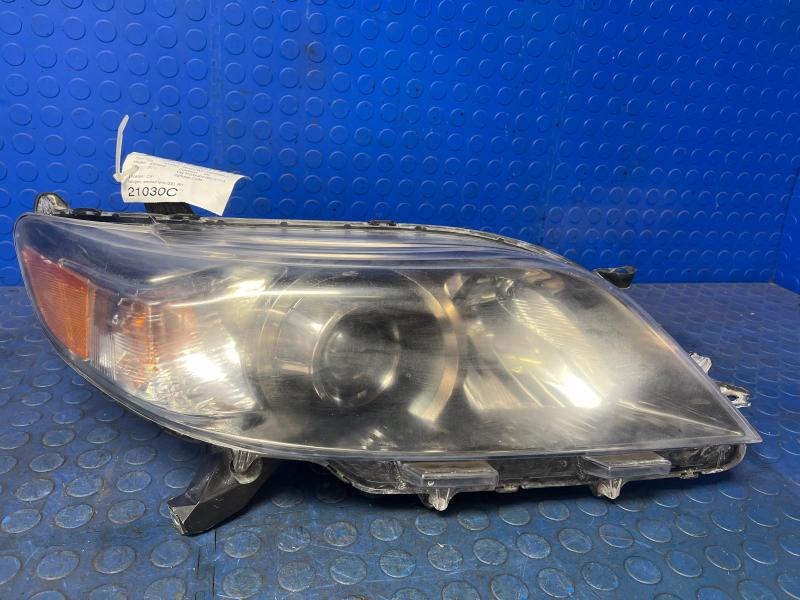 2011 Toyota Sienna Headlamp Assembly