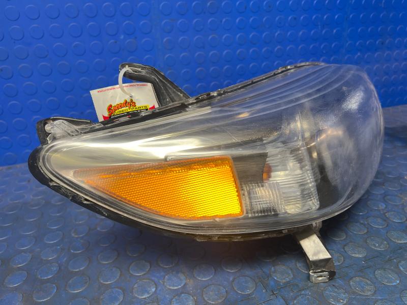 2011 Toyota Sienna Headlamp Assembly