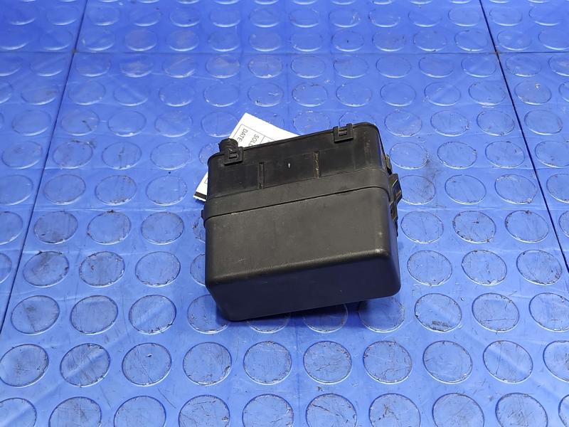 2016 Nissan Rogue Engine Fuse Box