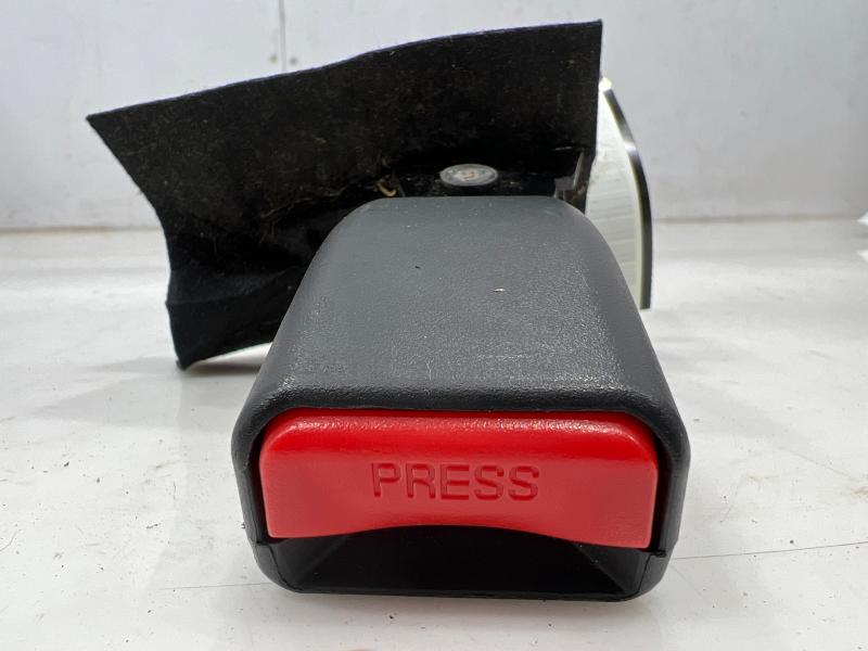 2014 Hyundai Veloster Rear Seat Belt