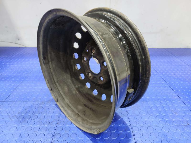 2013 Dodge Grand Caravan Wheel