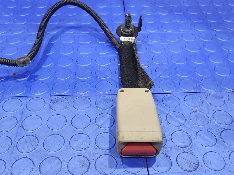 2011 Kia Sorento Front Seat Belt
