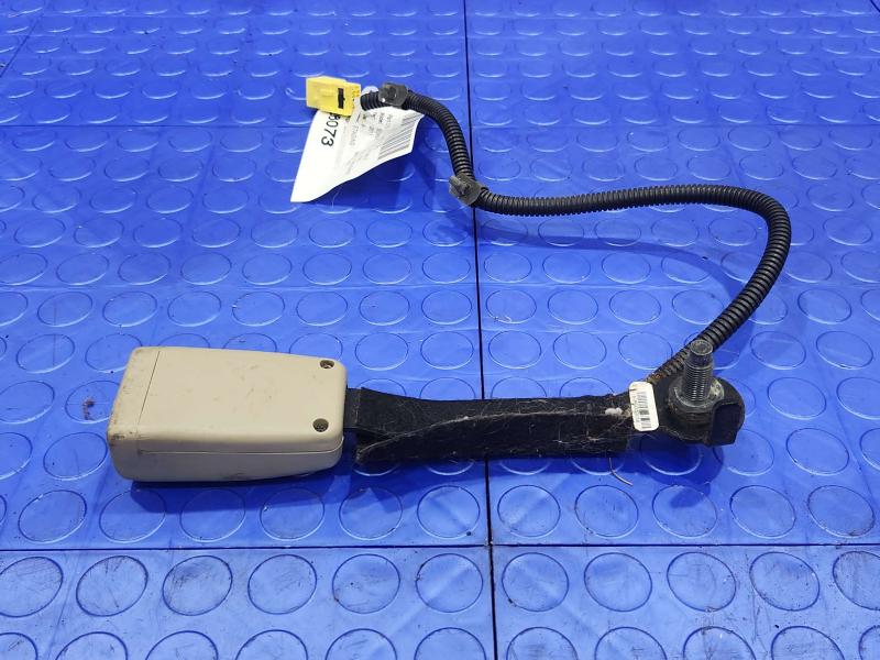 2011 Kia Sorento Front Seat Belt