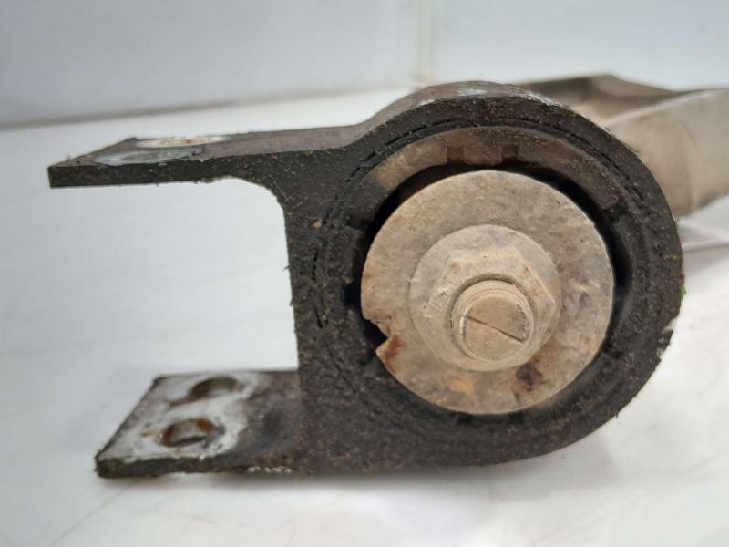 2007 Cadillac DTS Lower Control Arm Front