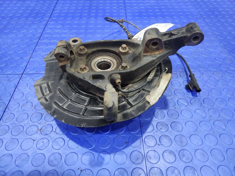 2020 Jeep Renegade Spindle Knuckle Front