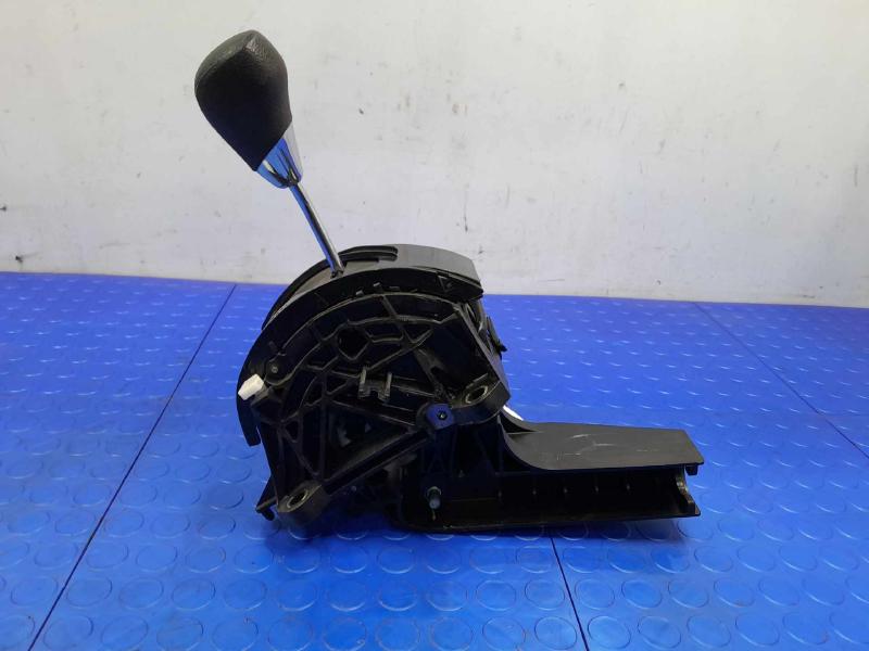 2012-2020 Toyota Sienna Automatic Shifter Assembly Genuine OEM 3356008020