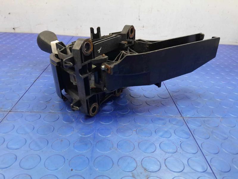 2012-2020 Toyota Sienna Automatic Shifter Assembly Genuine OEM 3356008020