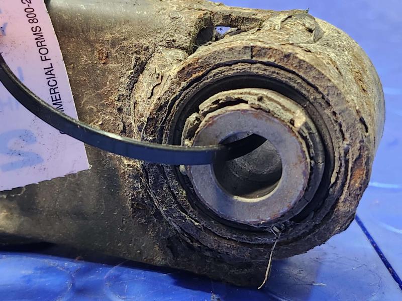 2010 Subaru Forester Lower Control Arm Rr