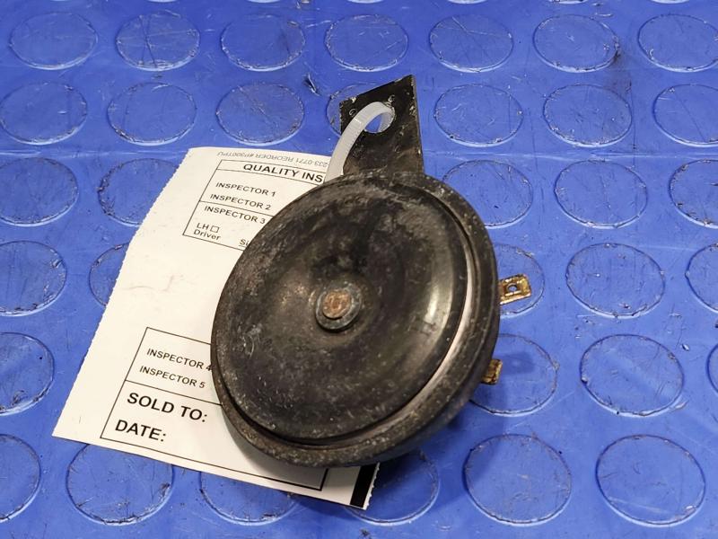 2016 Nissan Rogue Horn