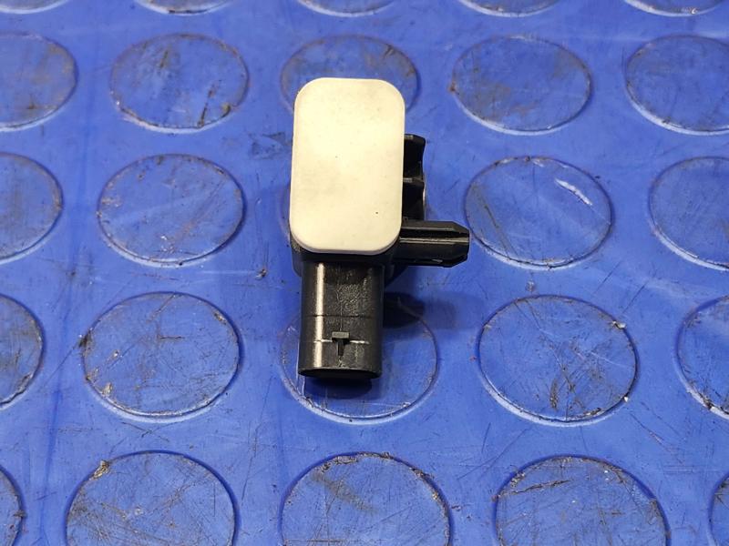 2011-2020 Dodge Durango Crash Impact Sensor Genuine OEM Part 56054085AA