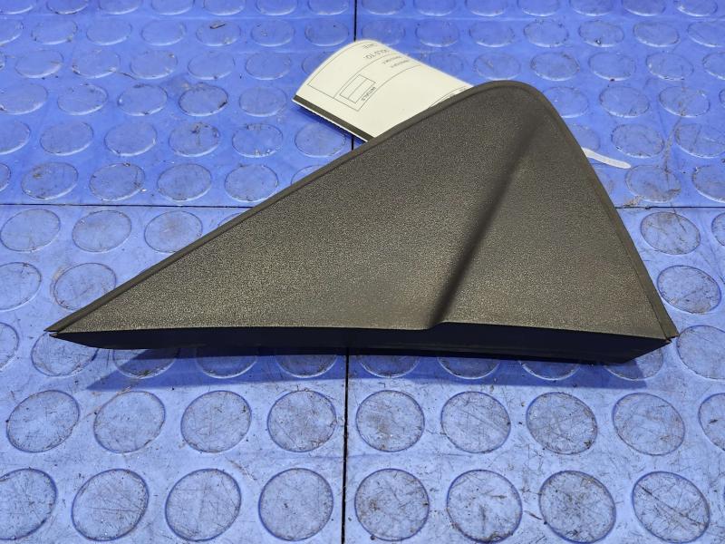 2014 Chevrolet Spark Fender Moulding