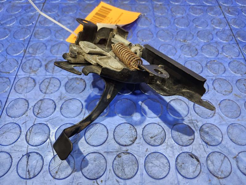 2017 Toyota Prius Hood Latch