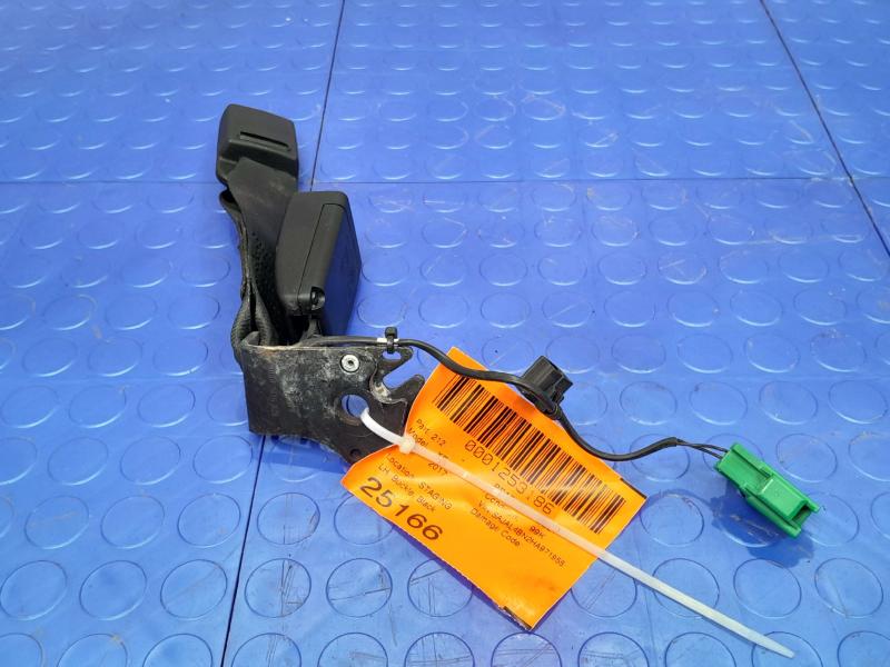 2017 Jaguar XE Rear Seat Belt