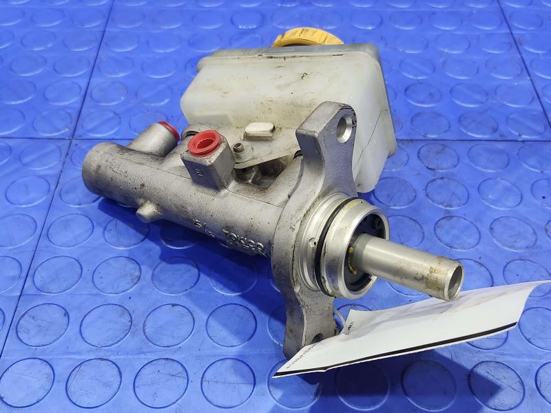 2009-2013 Subaru Forester Brake Master Cylinder Assembly OEM 26401AG030