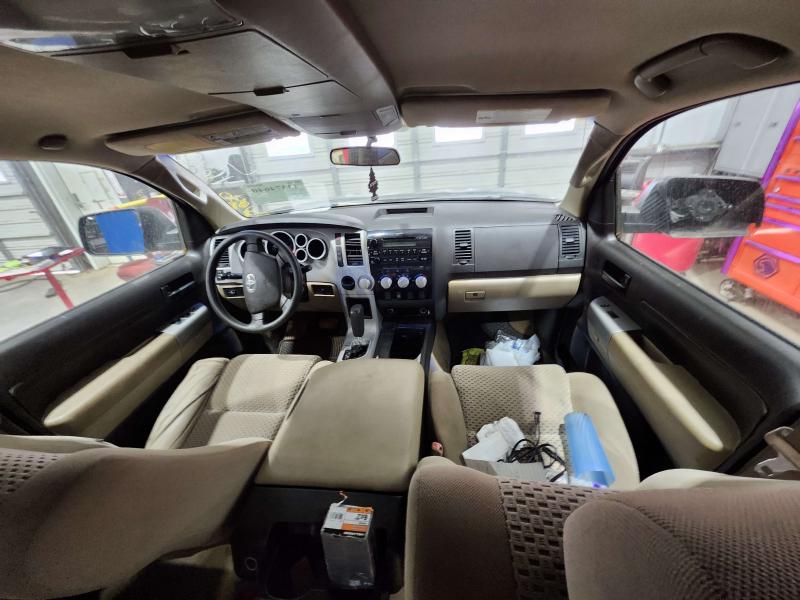 2007 Toyota Tundra Center Pillar