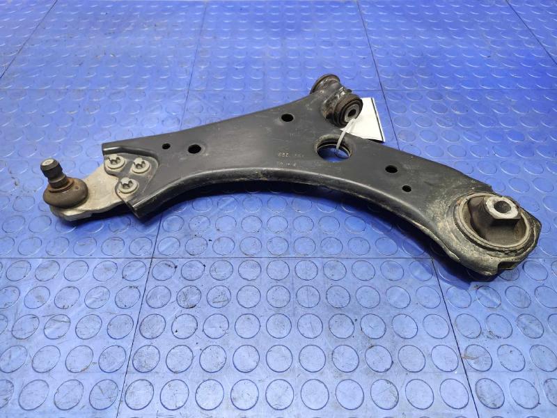2021 Jeep Renegade Lower Control Arm Front