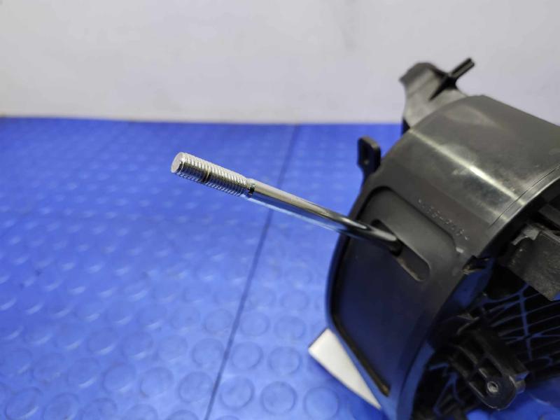 2010-2015 Lexus RX350 Automatic Gear Shifter Assembly Genuine OEM 33560-0E070