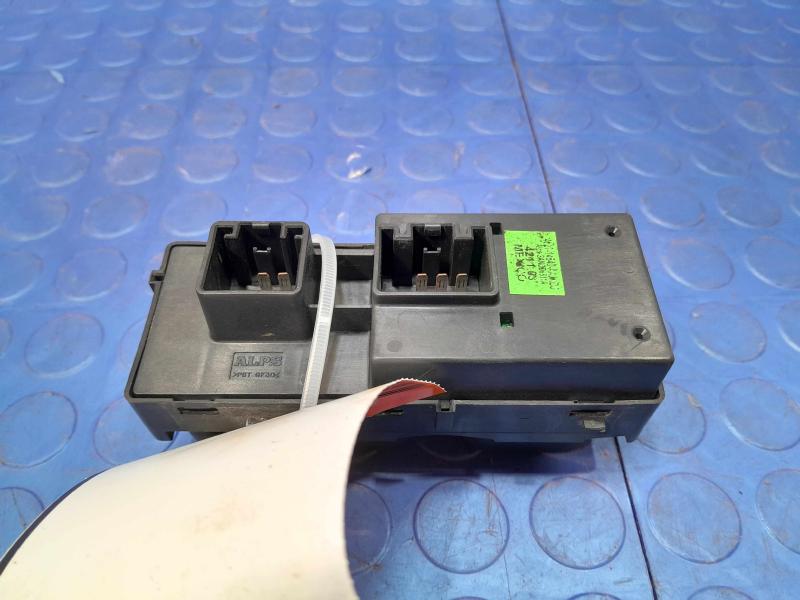 2005 Ford Explorer Door Switch Front