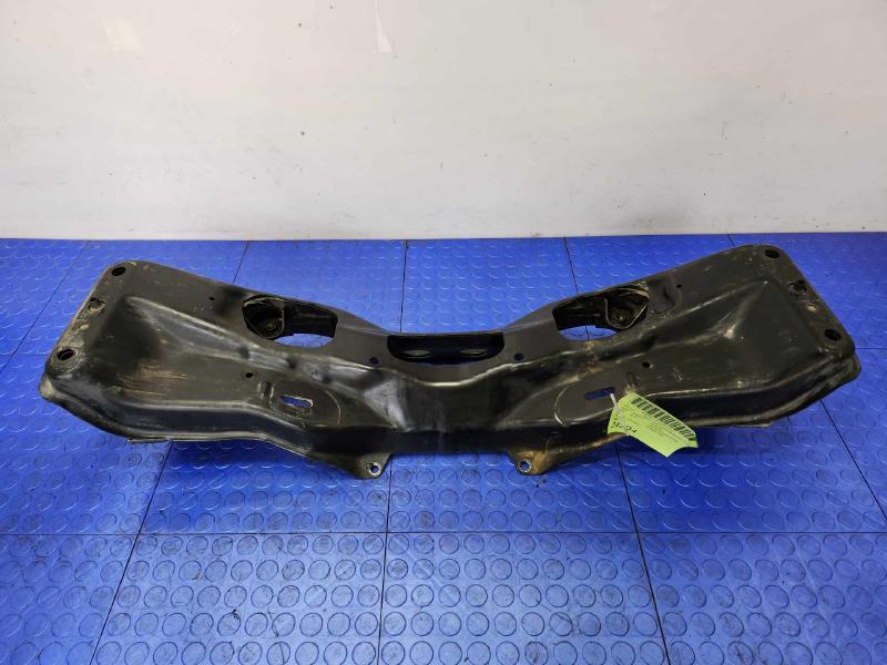2014-2016 Subaru Forester Front Crossmember Subframe Genuine OEM 20101SG000