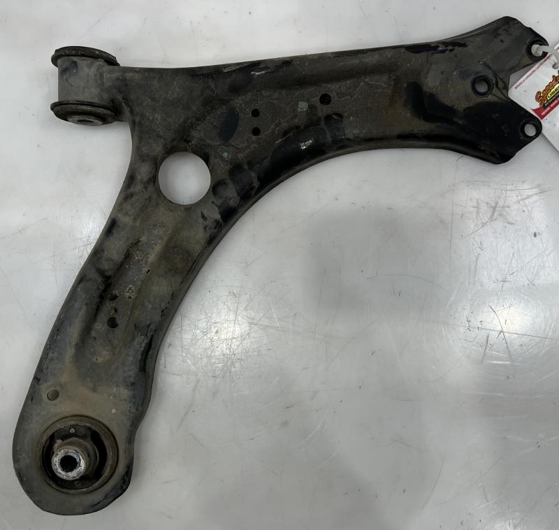 2012 - 2020 Volkswagen Passat Front Lower Control Arm RH Passenger Side OEM 561407152C