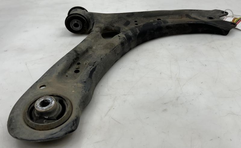 2012 - 2020 Volkswagen Passat Front Lower Control Arm RH Passenger Side OEM 561407152C