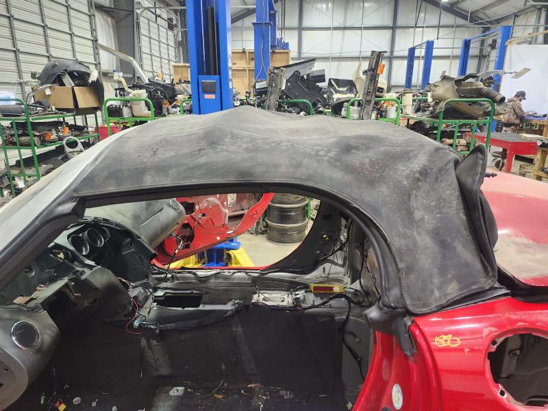 2007 Pontiac Solstice Roof