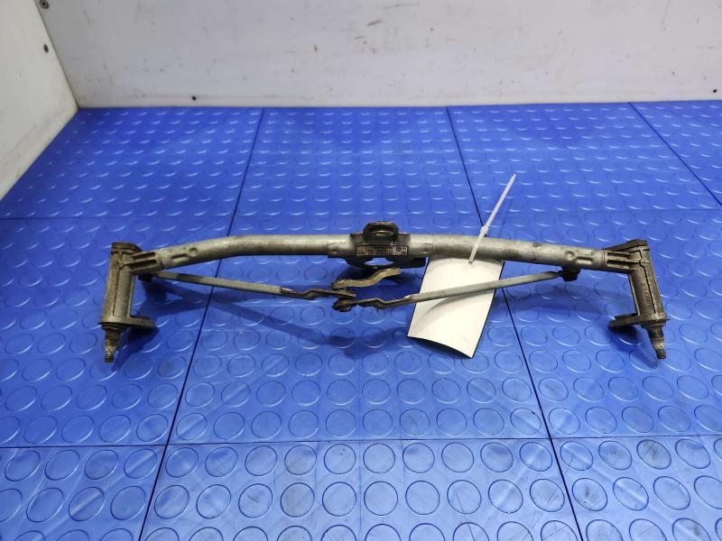 2005 Volkswagen Jetta Wiper Trans. Linkage