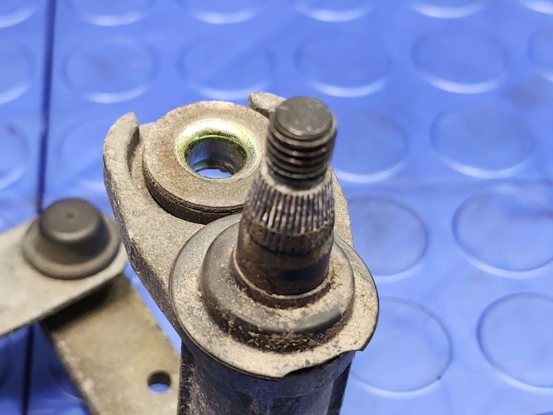 2005 Volkswagen Jetta Wiper Trans. Linkage