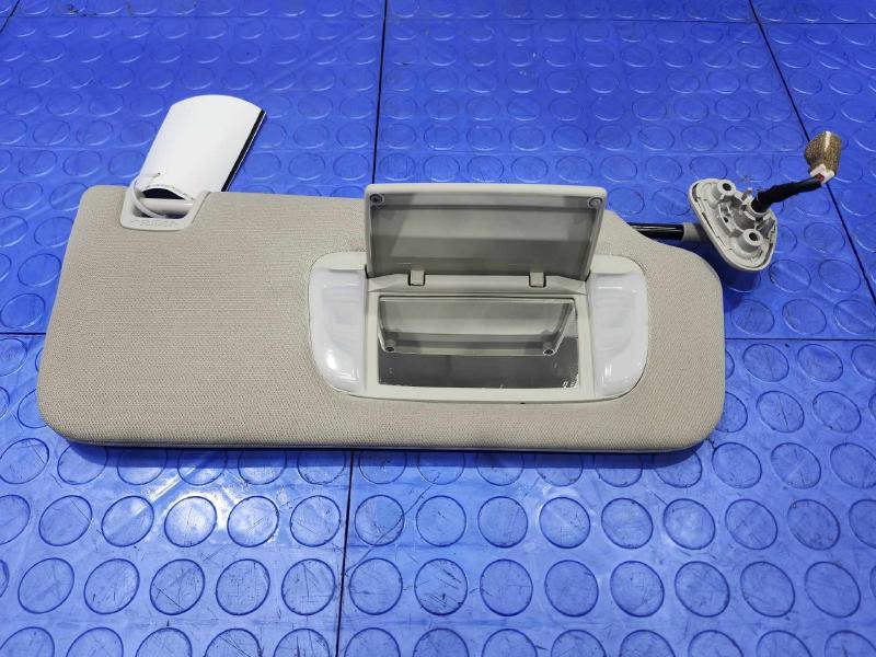 2018 Subaru Legacy Sun Visor