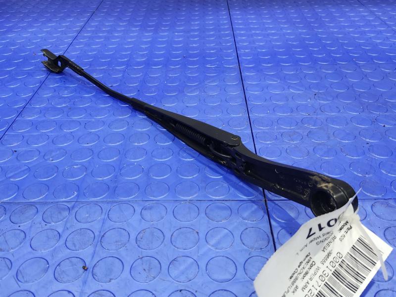 2020 Jeep Renegade Wiper Arm