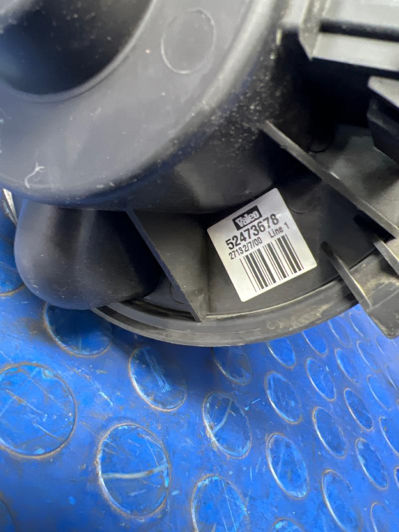 2000 GMC Sierra 1500 Blower Motor