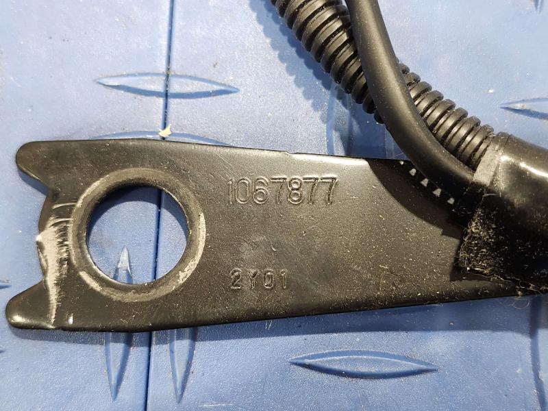 2013 Toyota Yaris Front Seat Belt