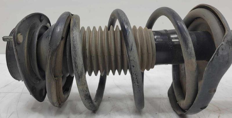 2014 Subaru Forester Strut Assembly