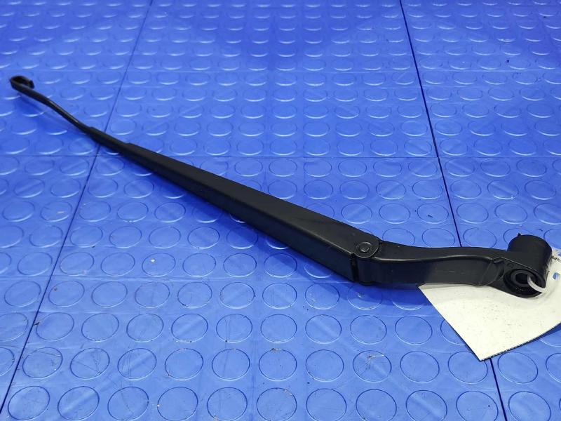 2020 Nissan Versa Wiper Arm