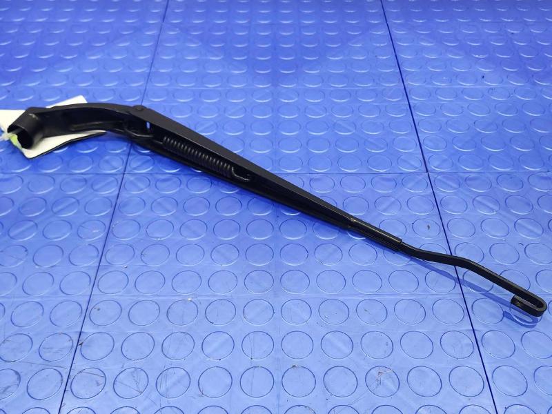2020 Nissan Versa Wiper Arm