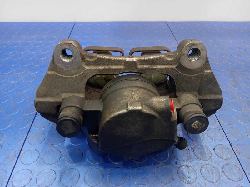 2016 Volvo XC90 Caliper
