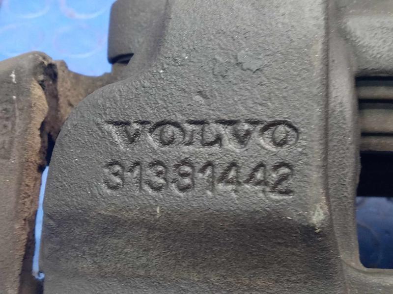 2016 Volvo XC90 Caliper