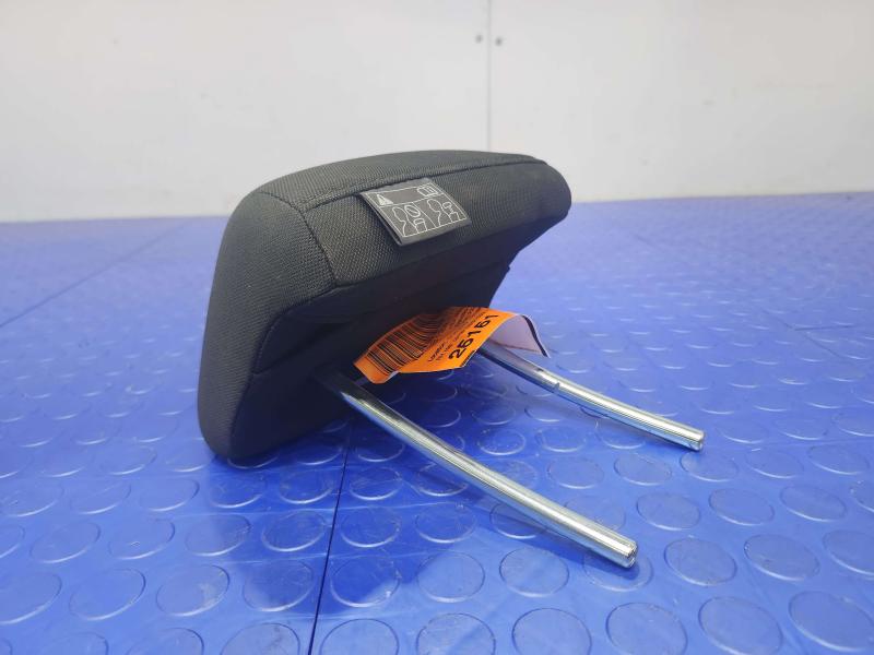 2020 Subaru Forester Headrest