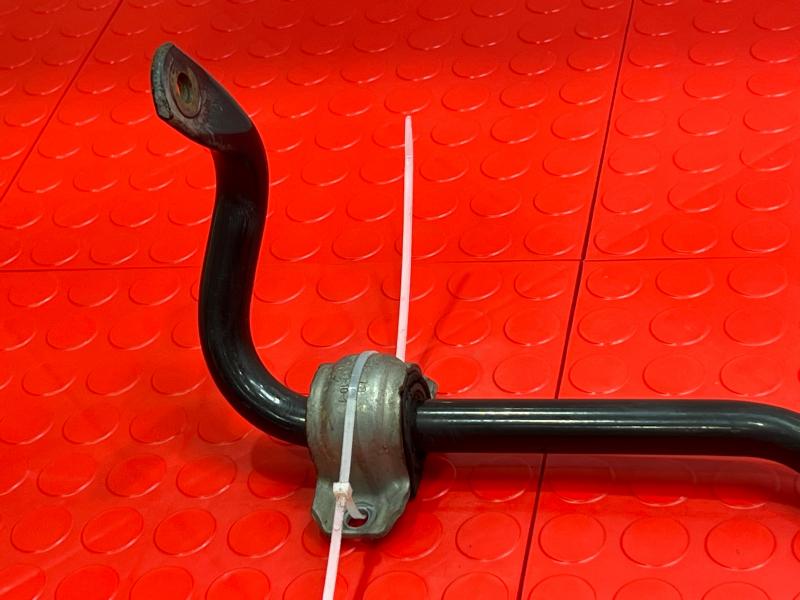 2015-2019 Audi A3 Quattro Rear Stabilizer Bar Swaybar Genuine OEM 5Q0511305BE