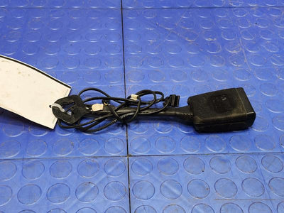 2015 Volkswagen Beetle Front Seat Belt