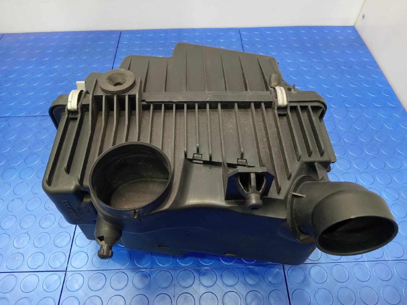 2011 Mazda CX-7 Air Cleaner