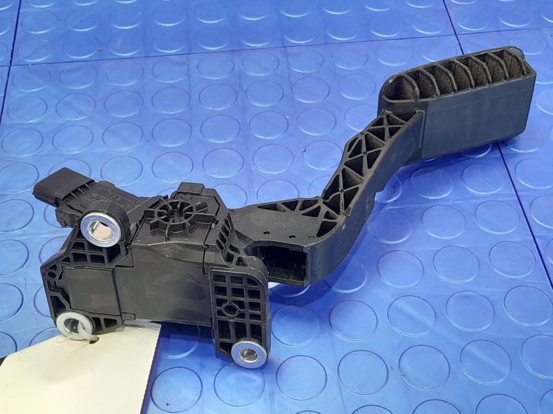 2013-2017 Honda Accord Accelerator Pedal Assembly Genuine OEM 17800-T2A-A01