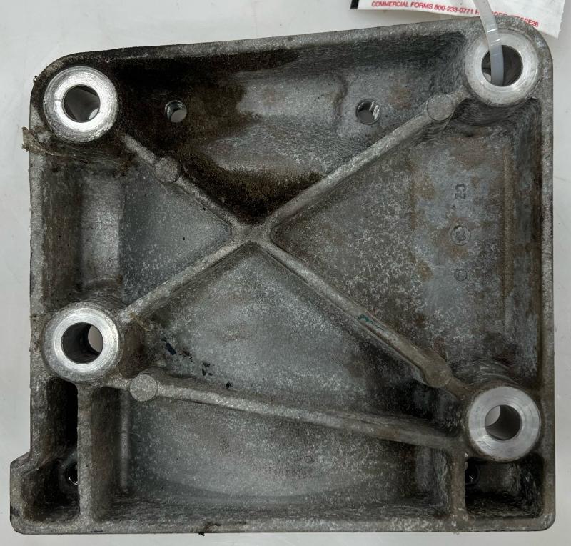 1997 - 2003 Acura TL CL 3.0L 3.2L AC Compressor Bracket OEM 38930-P8A-A00