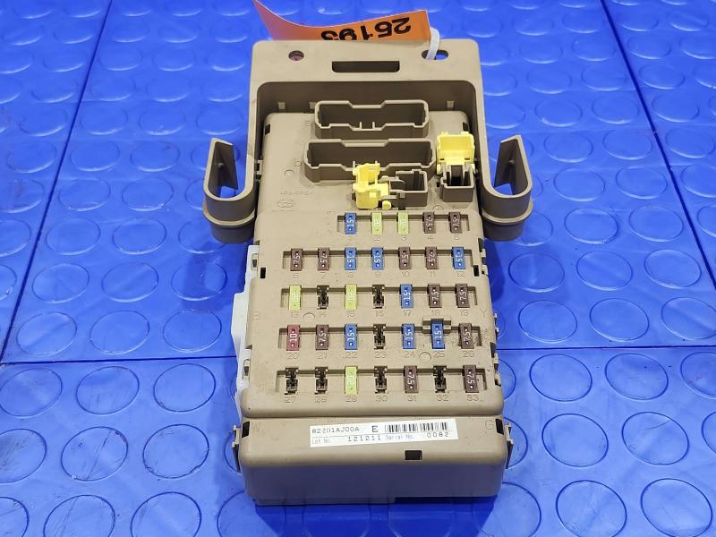 2010-2012 Subaru Outback Cabin Fuse Box Junction Block OEM 82201AJ00A