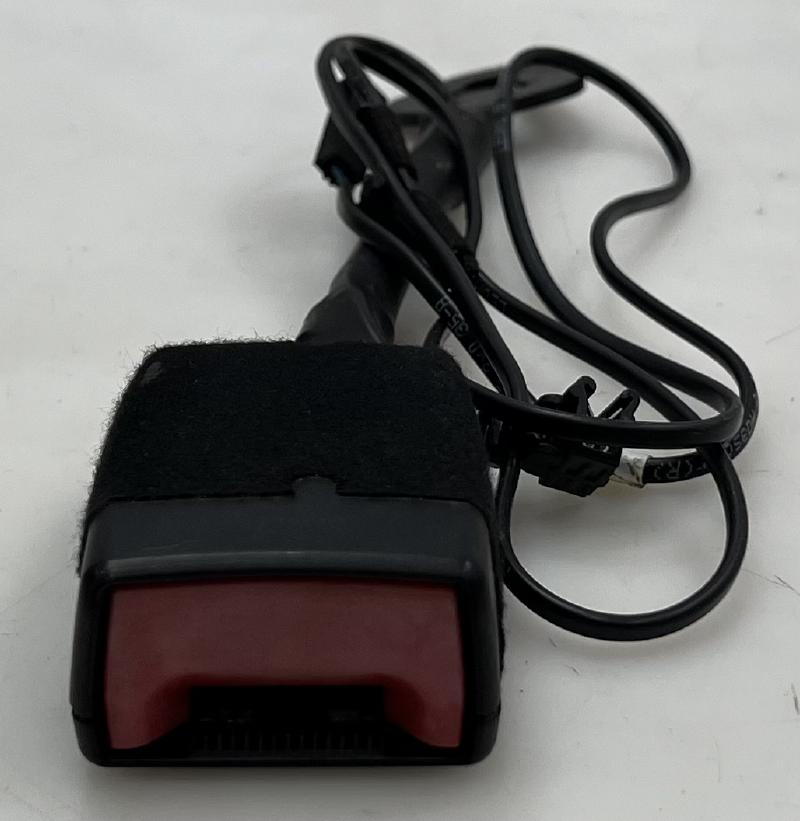 2015 Volkswagen Passat Front Seat Belt