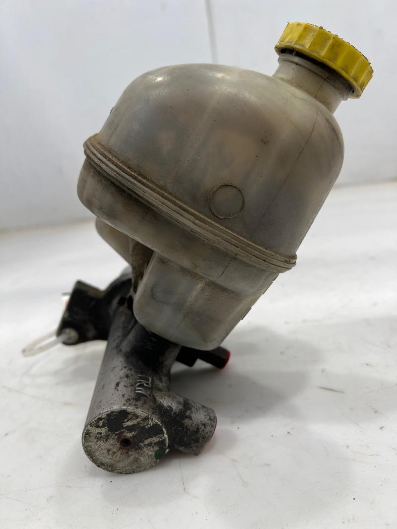 2002 - 2005 Dodge Ram Brake Master Cylinder (Rear ABS ONLY) OEM 05102032AA