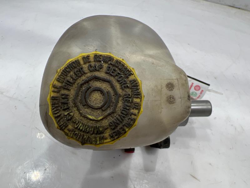 2002 - 2005 Dodge Ram Brake Master Cylinder (Rear ABS ONLY) OEM 05102032AA