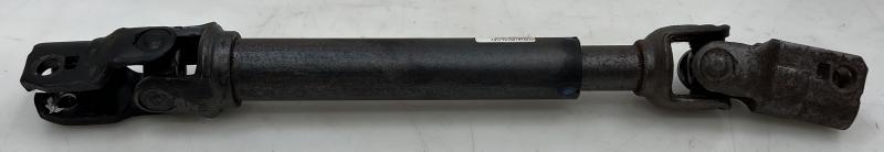 2017 - 2023 GMC Acadia Cadillac XT5 Steering Intermediate Shaft OEM 23134851