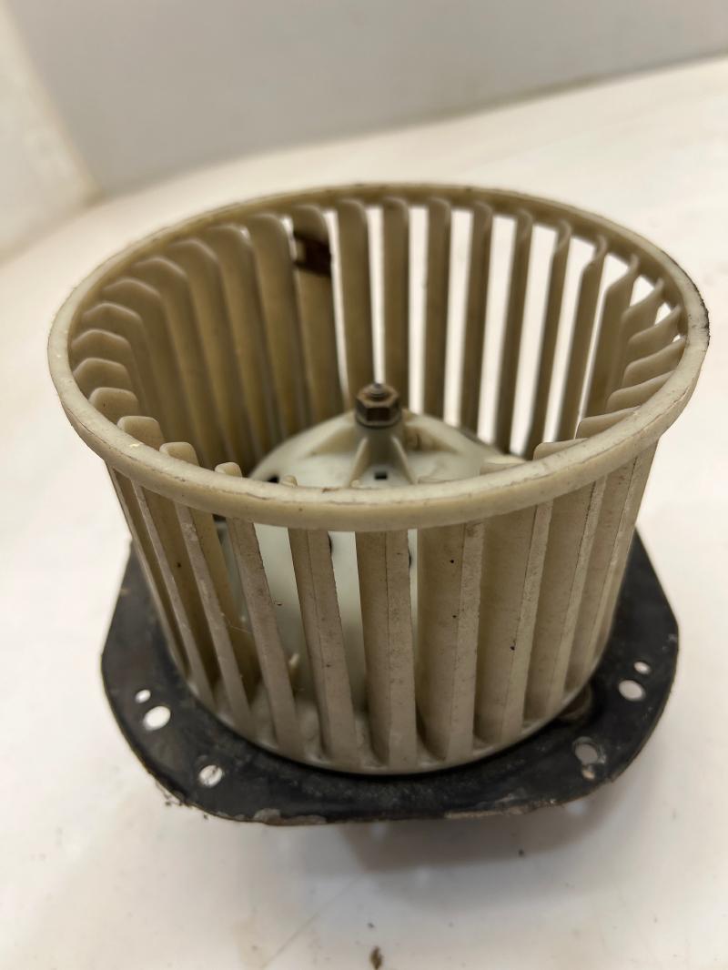 1982 - 1991 Chevrolet S10 Heater AC Blower Motor Integral AC OEM 22098844