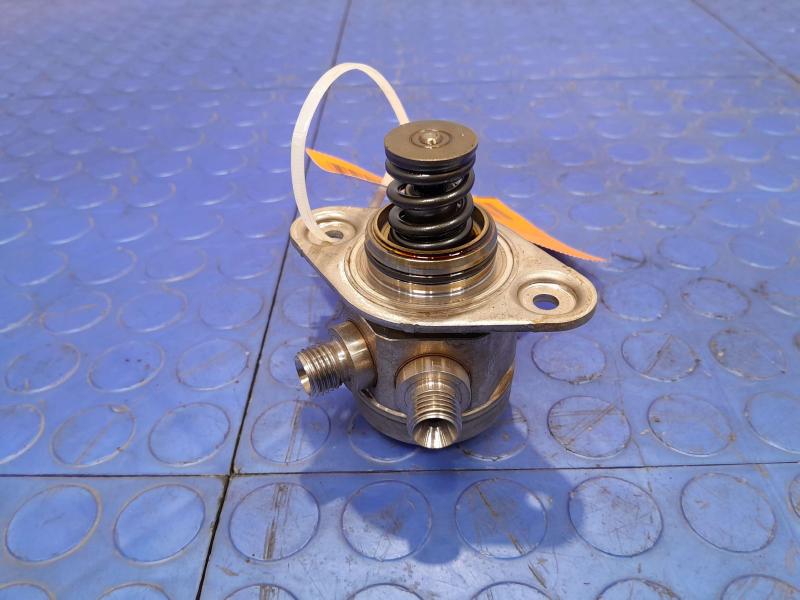 2018-2019 Jaguar XE XF 2.0L Gas High Pressure Direct Injection Fuel Pump OEM JDE38662